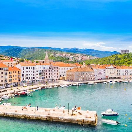 Karla Babić Daire Senj  Dış mekan fotoğraf